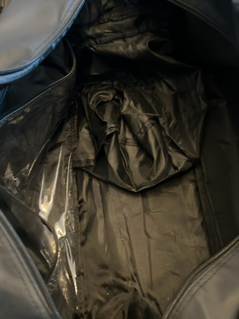 Hotworx Black Duffel Bag - Picture 5 of 5